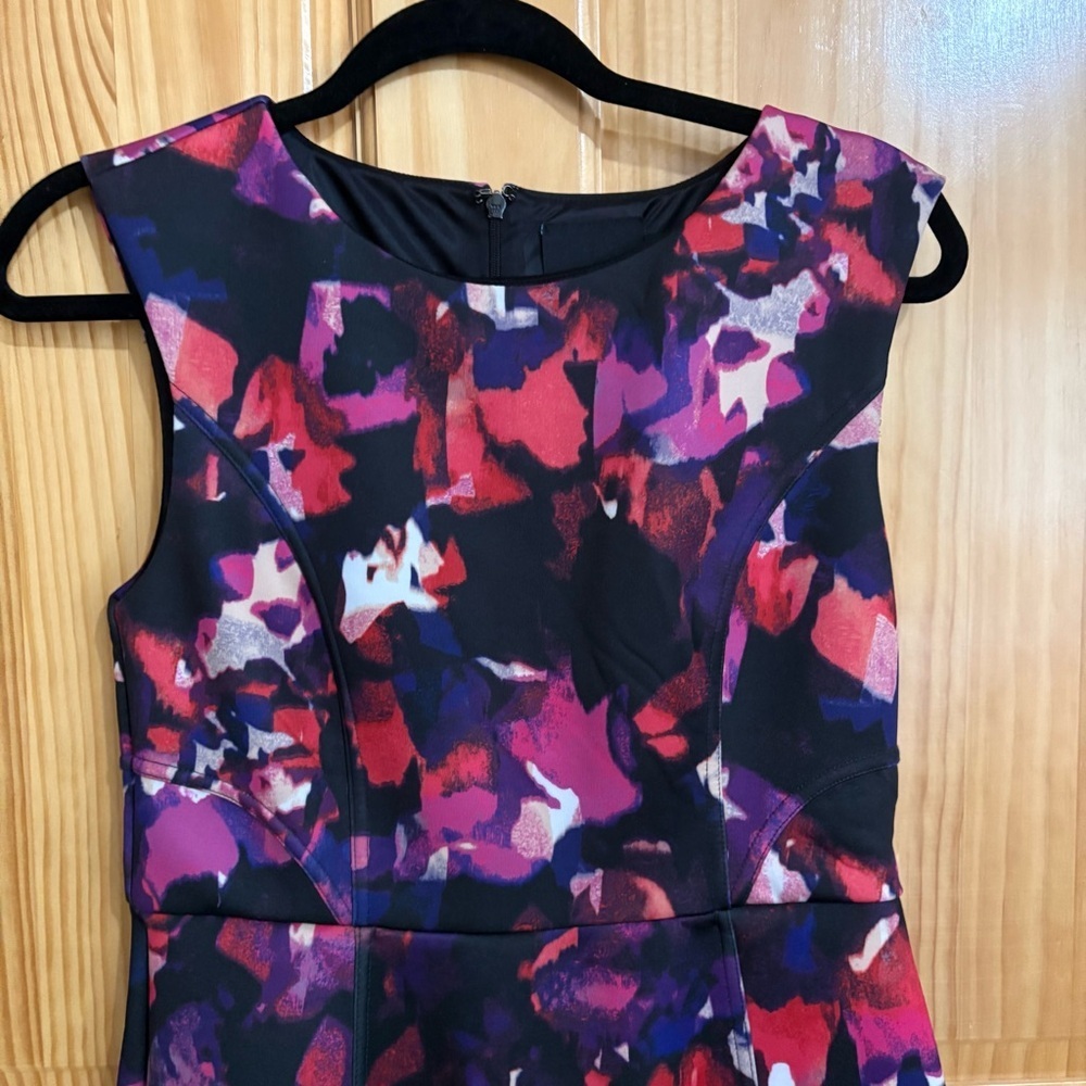 CYNTHIA ROWLEY Floral A Line Fit and Flare Scuba Dress - Picture 3 of 6